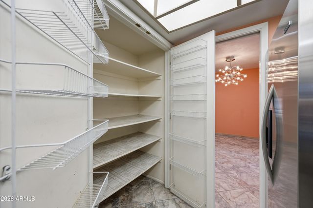 718 E PEORIA Avenue, Phoenix, AZ 85020