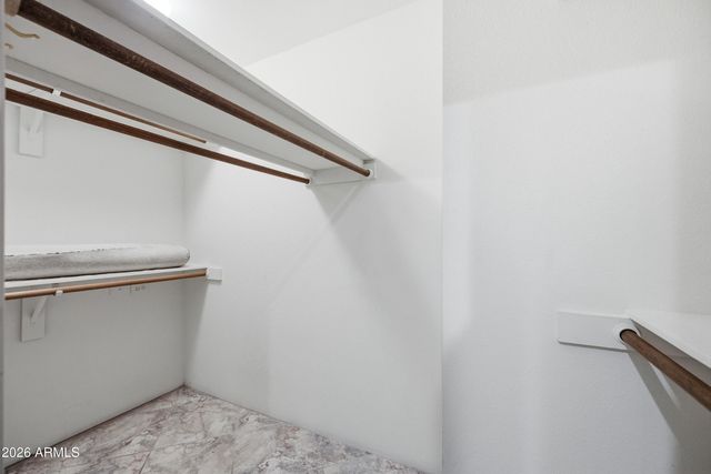 718 E PEORIA Avenue, Phoenix, AZ 85020