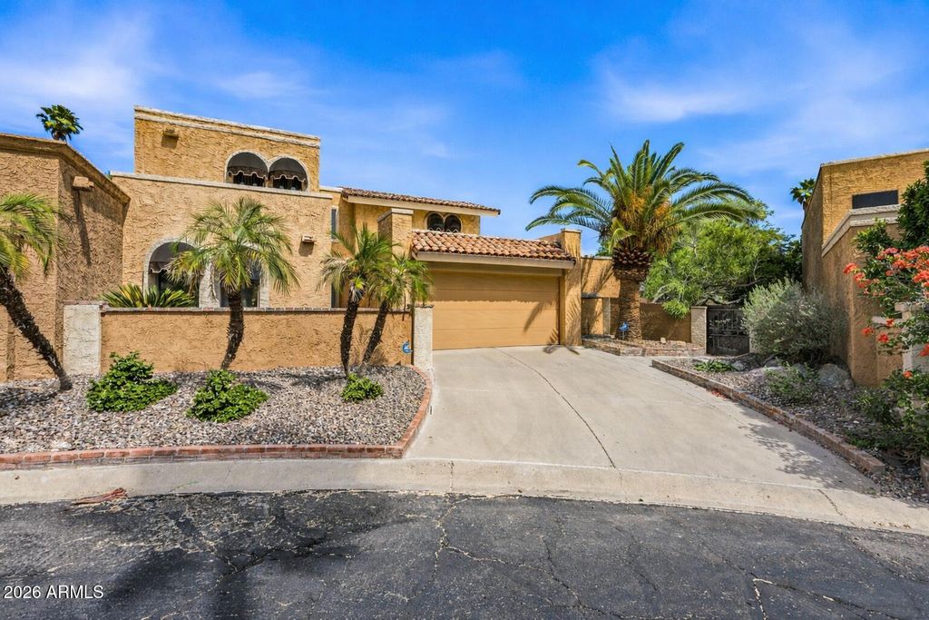 718 E PEORIA Avenue, Phoenix, AZ 85020