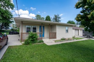 2327 E 37 Court, Des Moines, IA 50317