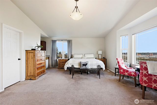 3108 E Valley View Terrace, Tacoma, WA 98404