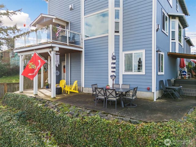 3108 E Valley View Terrace, Tacoma, WA 98404