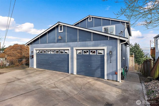 3108 E Valley View Terrace, Tacoma, WA 98404