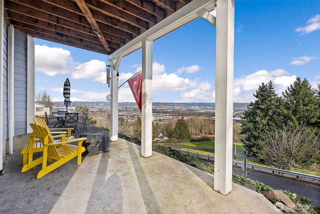 3108 E Valley View Terrace, Tacoma, WA 98404