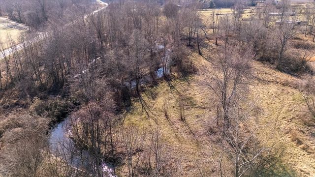 158 Big Springs Rd, Lawrenceburg, TN 38464