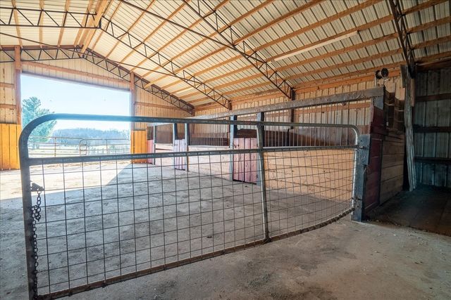 158 Big Springs Rd, Lawrenceburg, TN 38464