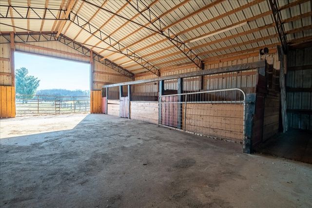 158 Big Springs Rd, Lawrenceburg, TN 38464