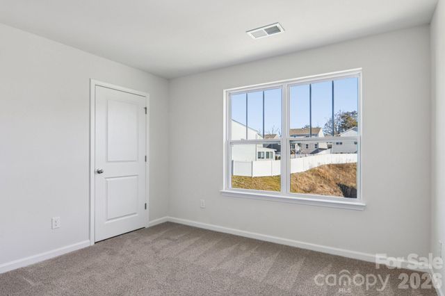 843 Adelston Lane, Asheville, NC 28804