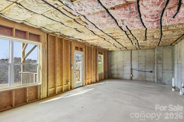 843 Adelston Lane, Asheville, NC 28804
