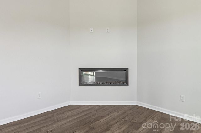 843 Adelston Lane, Asheville, NC 28804