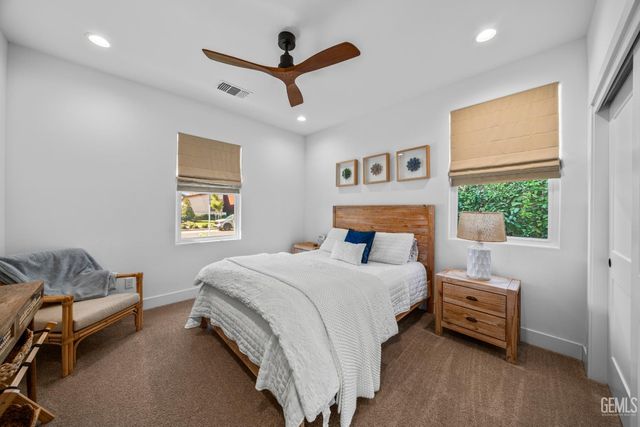 14806 Pemberley Passage Avenue, Bakersfield, CA 93311