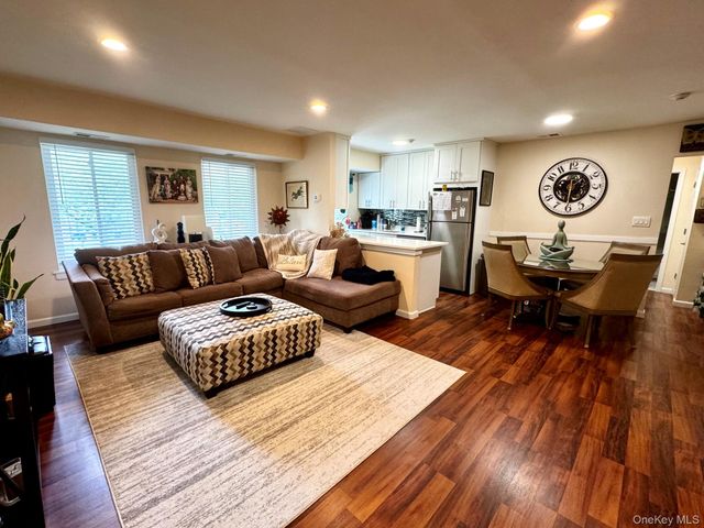 12 Denver Court d12, Coram, NY 11727