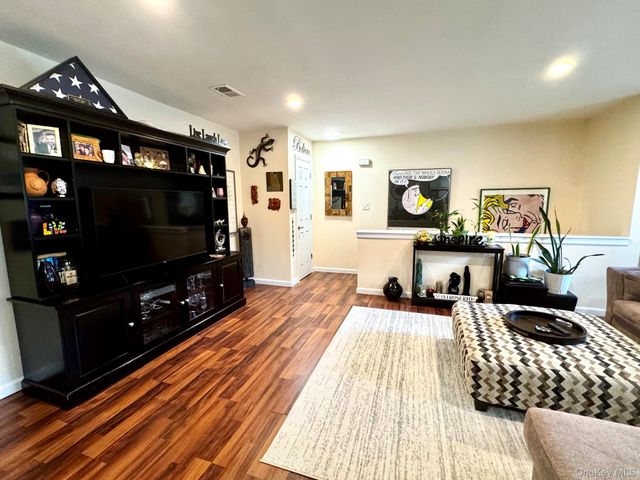 12 Denver Court d12, Coram, NY 11727