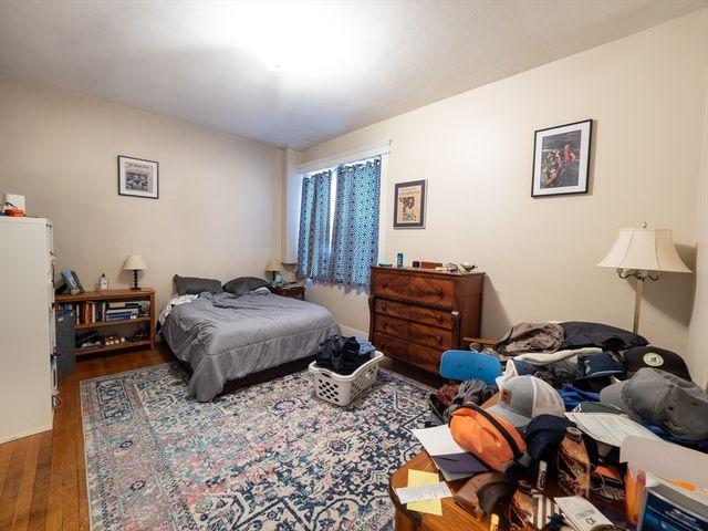 481 Boylston Street 1, Brookline, MA 02445