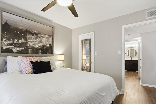 260 El Dorado Boulevard 3102, Webster, TX 77598