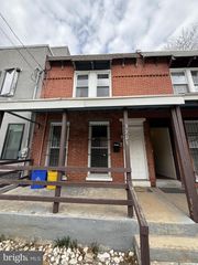 3205 PEARL ST, Philadelphia, PA 19104