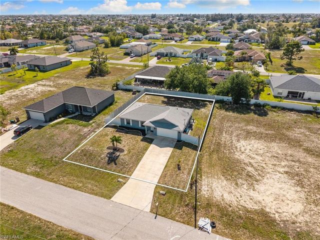 1132 NW 20th PL, Cape Coral, FL 33993
