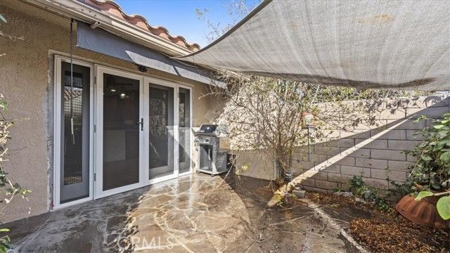 1019 W Pine, Upland, CA 91786