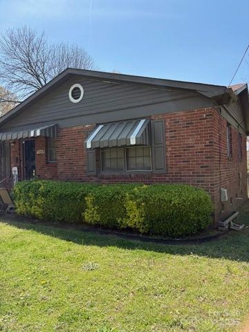 4331 Knollcrest Drive, Charlotte, NC 28208