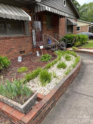 4331 Knollcrest Drive, Charlotte, NC 28208