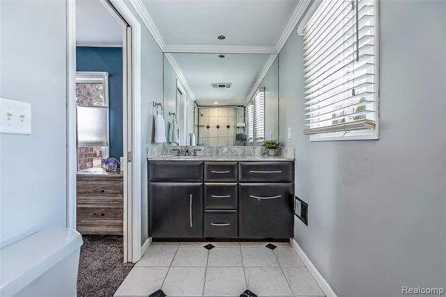 11834 Eriksen Drive, Pinckney, MI 48169