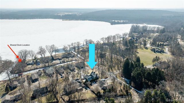 11834 Eriksen Drive, Pinckney, MI 48169