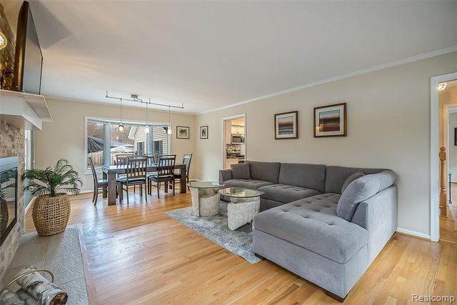 11834 Eriksen Drive, Pinckney, MI 48169