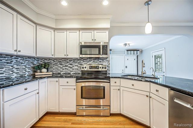 11834 Eriksen Drive, Pinckney, MI 48169