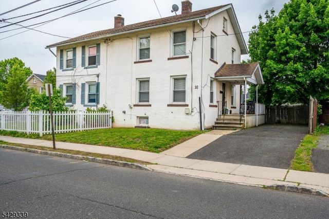 31 Romney Rd, Bound Brook Boro, NJ 08805