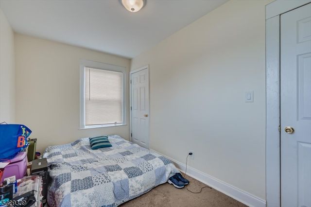 31 Romney Rd, Bound Brook Boro, NJ 08805