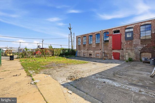 4821 GARDEN ST, Philadelphia, PA 19137