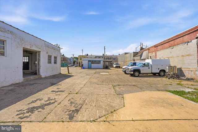 4821 GARDEN ST, Philadelphia, PA 19137