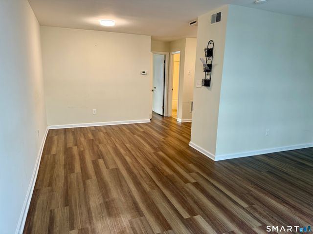 26 Prospect Avenue APT F6, Norwalk, CT 06850