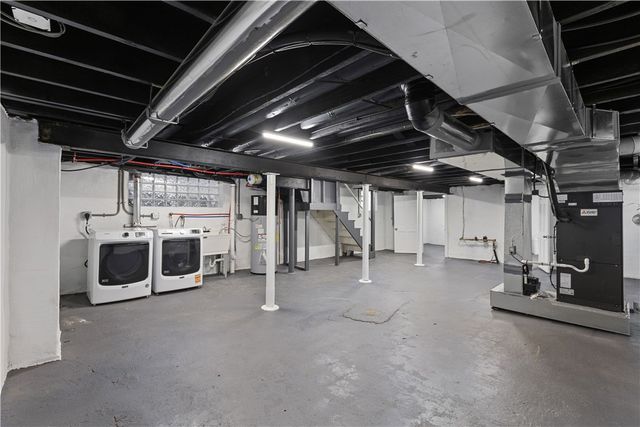 748 Anaheim St, Schenley Heights, PA 15219