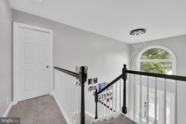 130 VALLEY RD, Hamburg, PA 19526
