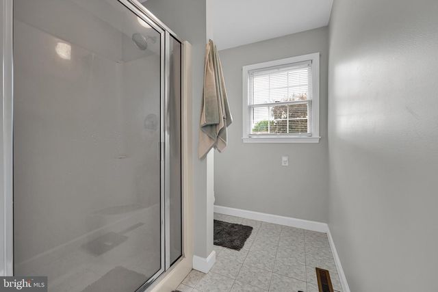 130 VALLEY RD, Hamburg, PA 19526
