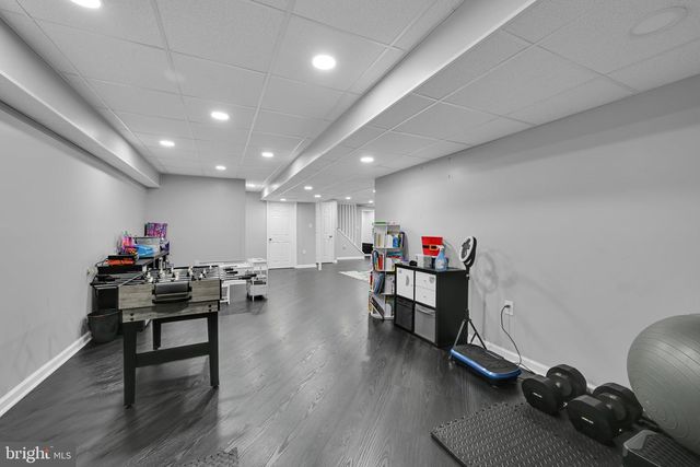 130 VALLEY RD, Hamburg, PA 19526
