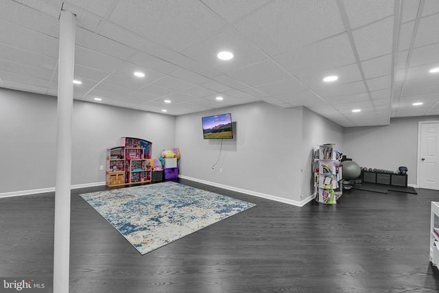 130 VALLEY RD, Hamburg, PA 19526