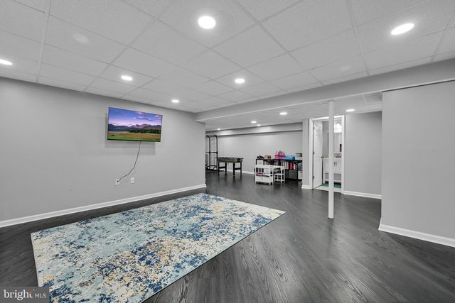 130 VALLEY RD, Hamburg, PA 19526