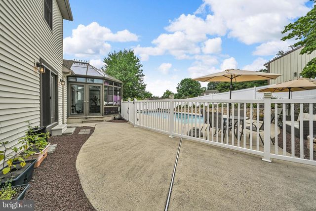 130 VALLEY RD, Hamburg, PA 19526