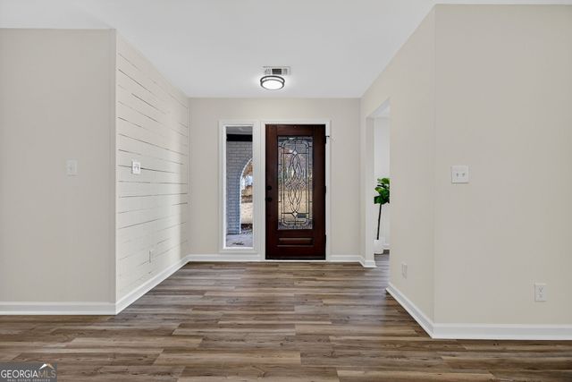 1188 Cottonwood Drive, Lawrenceville, GA 30043