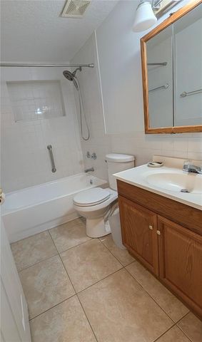 6006 N HUBERT AVE, Tampa, FL 33614