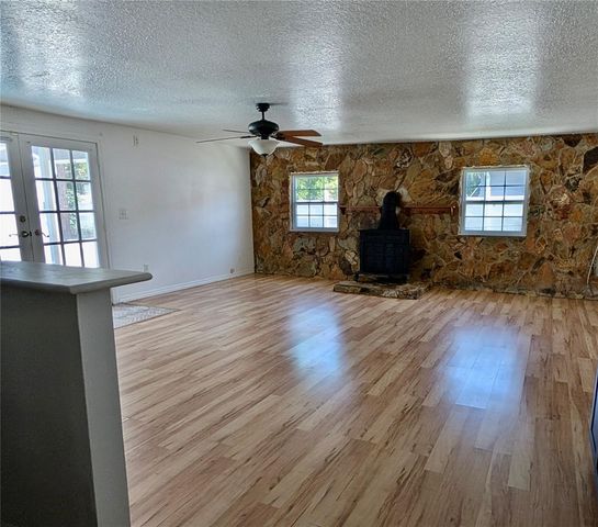 6006 N HUBERT AVE, Tampa, FL 33614