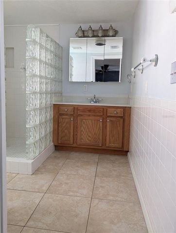6006 N HUBERT AVE, Tampa, FL 33614