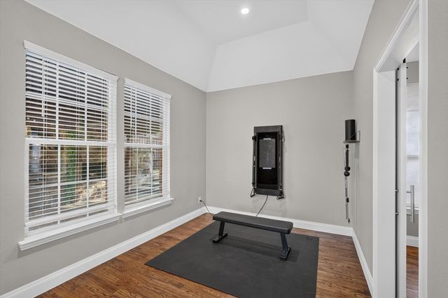 4209 Pinecreek Drive, Rowlett, TX 75088