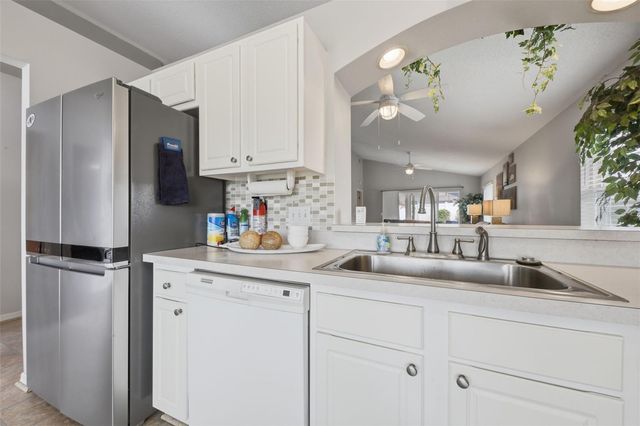 1014 CHALLENGER AVENUE, Davenport, FL 33897