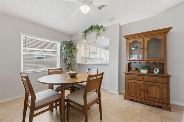 1014 CHALLENGER AVENUE, Davenport, FL 33897