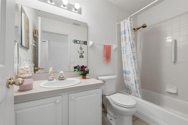 1014 CHALLENGER AVENUE, Davenport, FL 33897