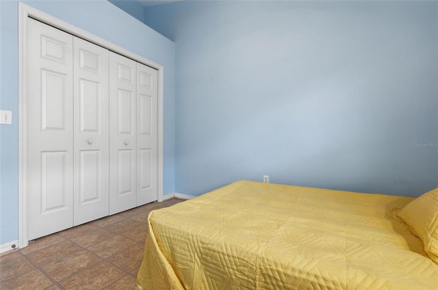 1014 CHALLENGER AVENUE, Davenport, FL 33897