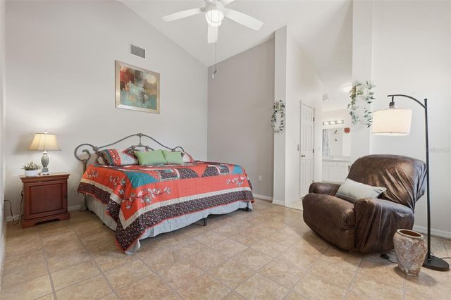 1014 CHALLENGER AVENUE, Davenport, FL 33897